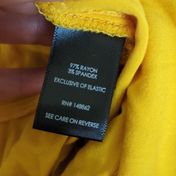 Torrid Romper Womens 2 2X Yellow Sunshine Bright Tie Front Pockets Ruffle Smock - Picture 6 of 8